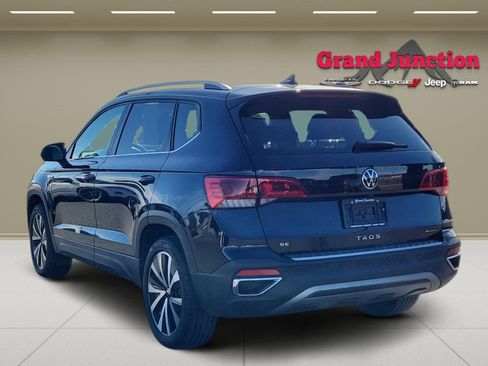 Used 2023 Volkswagen Taos SE image 5