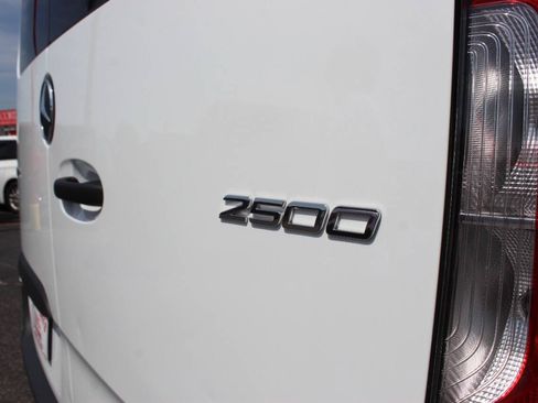 Used 2026 Mercedes-Benz Sprinter 2500 image 32
