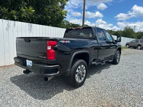 Used 2025 Chevrolet Silverado 2500 Custom w/ Custom Value Package AWD/4WD image 5