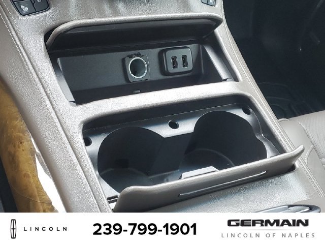 Used 2016 GMC Yukon Denali w/ Open Road Package AWD/4WD image 34