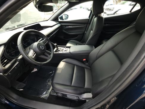 Used 2023 MAZDA MAZDA3 s FWD image 17