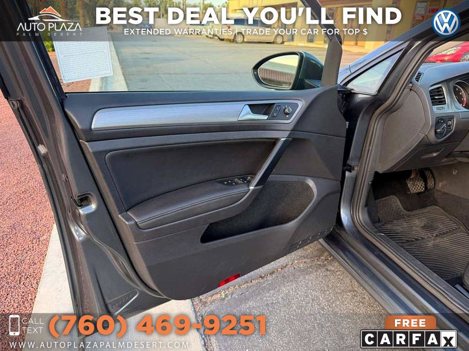 Used 2015 Volkswagen Golf S FWD image 19