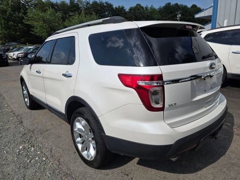 Used 2013 Ford Explorer XLT AWD/4WD image 7
