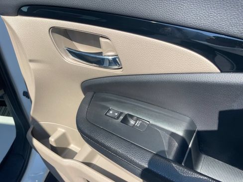 Used 2022 Honda Pilot Elite image 13