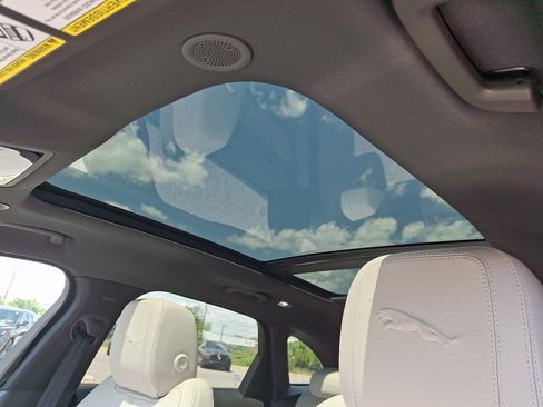 New 2026 Jaguar F-PACE R-Dynamic S AWD/4WD image 12