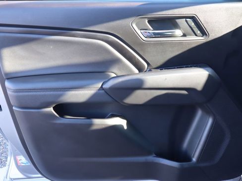 Used 2023 Chevrolet Colorado LT w/ LT Convenience Package image 23