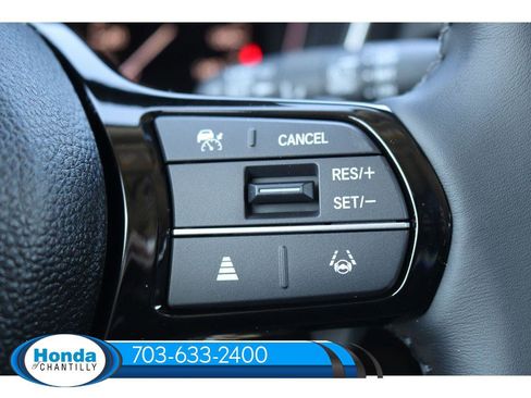 New 2025 Honda Pilot Touring image 11