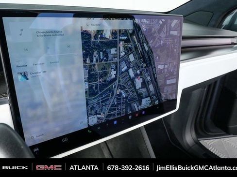 Used 2022 Tesla Model X Plaid image 12