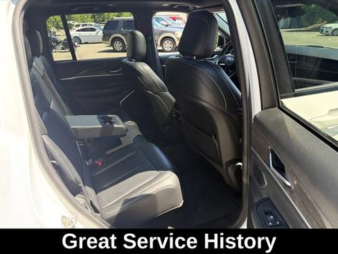 Used 2024 Jeep Grand Cherokee Limited 4xe AWD/4WD image 19