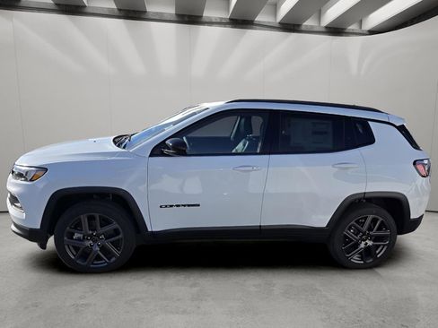 New 2026 Jeep Compass Latitude AWD/4WD image 2