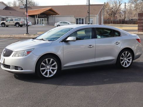 Used 2013 Buick LaCrosse Touring image 10