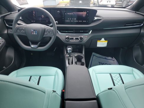 New 2025 Buick Envista Preferred image 13