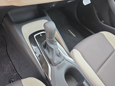 Used 2026 Toyota Corolla LE image 9