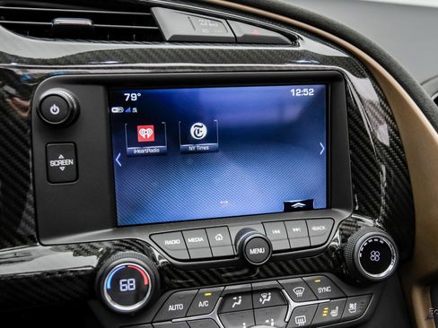 Used 2019 Chevrolet Corvette ZR1 RWD image 89