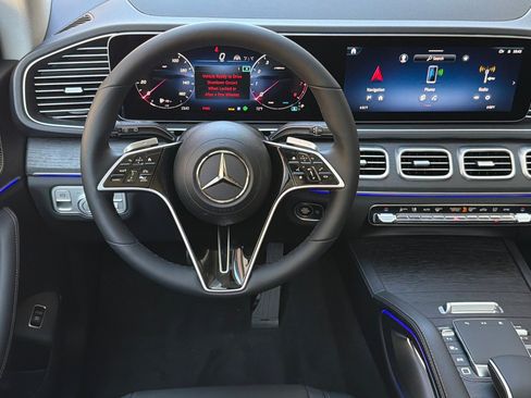 New 2026 Mercedes-Benz GLE 450 4MATIC image 13