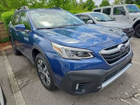 Used 2020 Subaru Outback Limited AWD/4WD image 2