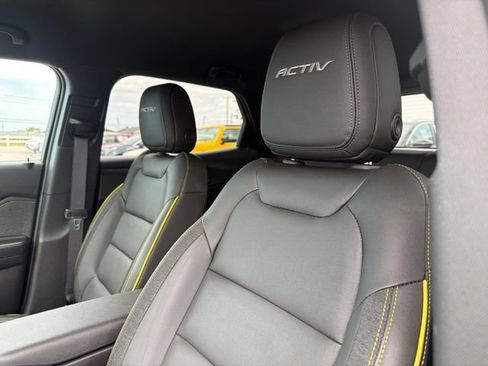 Used 2025 Chevrolet TrailBlazer ACTIV AWD/4WD image 14