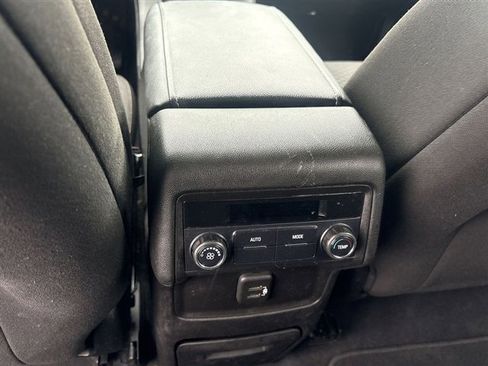 Certified 2019 GMC Acadia SLE FWD image 20