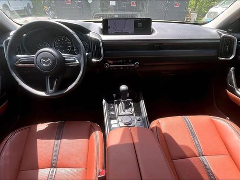 Used 2025 MAZDA CX-50 Meridian Edition w/ Apex Package AWD/4WD image 16
