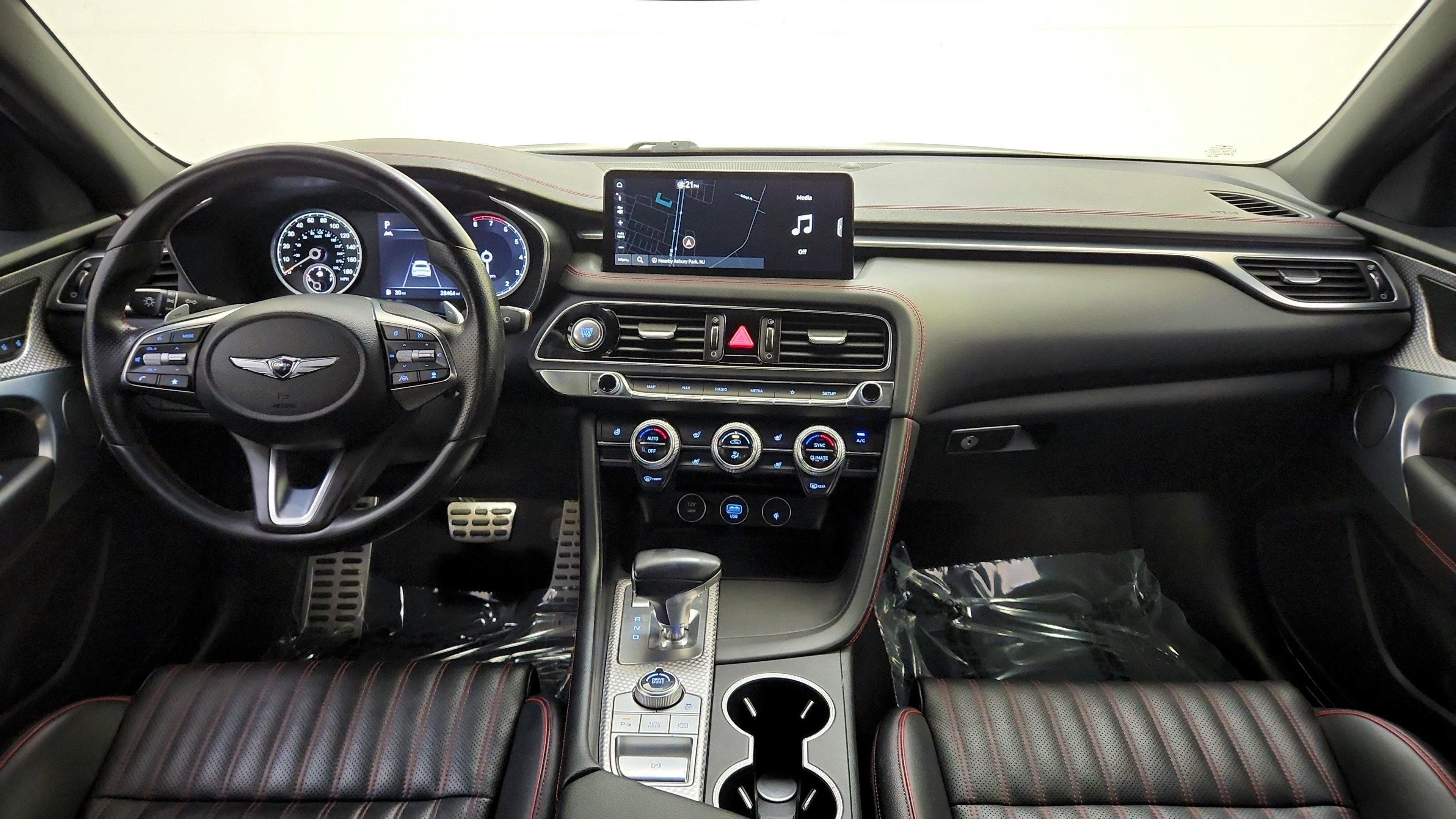Used 2023 Genesis G70 2.0T w/ Sport Prestige Package AWD/4WD image 17