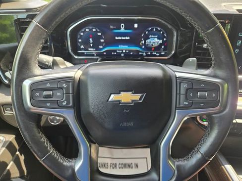 Used 2022 Chevrolet Silverado 1500 LT w/ Safety Package AWD/4WD image 21