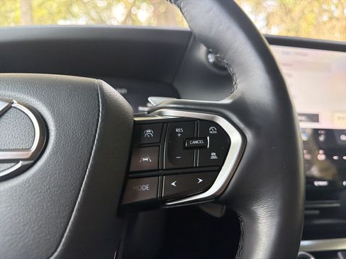 Used 2026 Lexus GX 550 AWD/4WD image 21