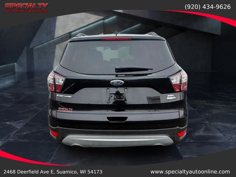 Used 2018 Ford Escape SEL image 5