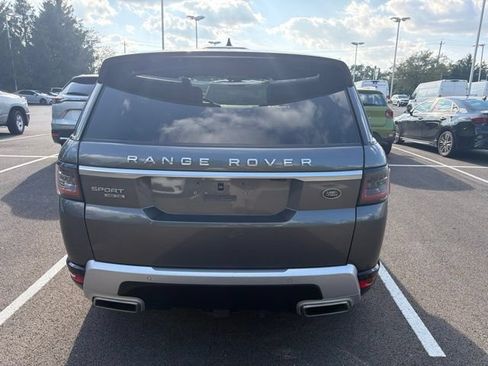 Used 2018 Land Rover Range Rover Sport HSE AWD/4WD image 4