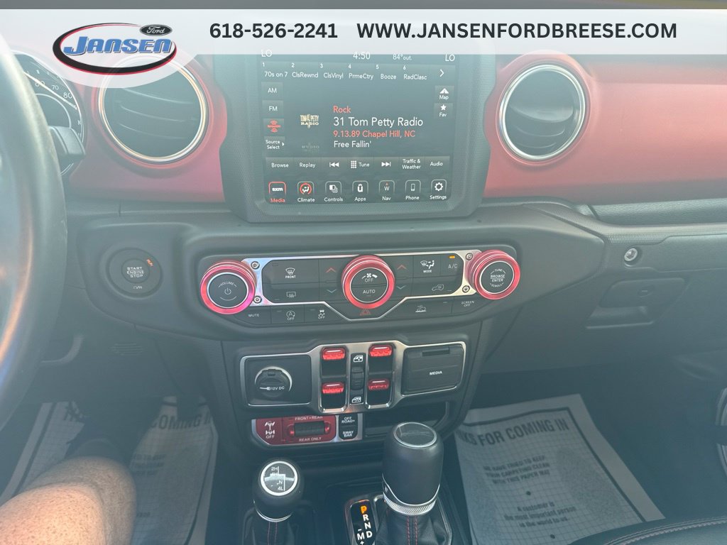 Used 2022 Jeep Gladiator Rubicon w/ LED Lighting Group AWD/4WD image 19