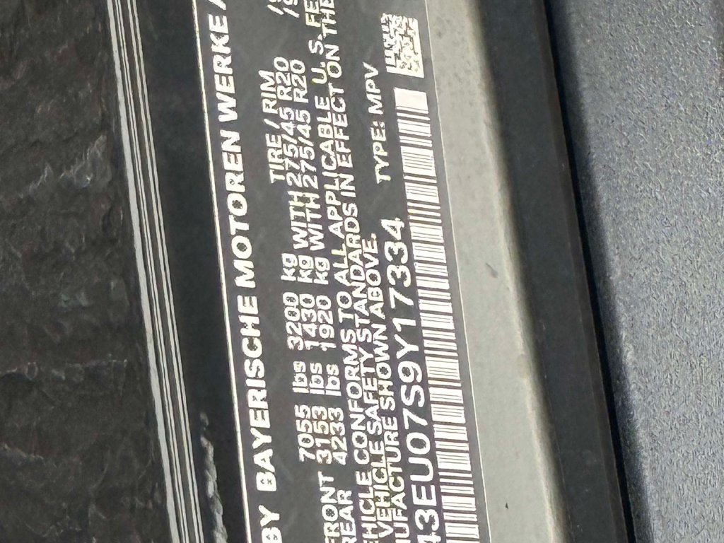Used 2025 BMW X5 xDrive50e AWD/4WD image 32