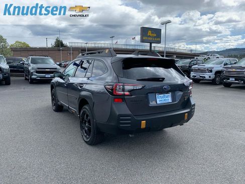 Used 2025 Subaru Outback Wilderness image 5