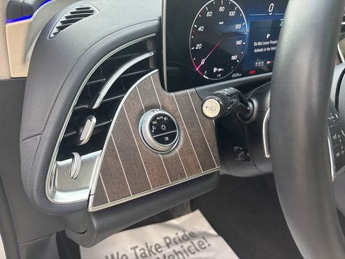 Used 2025 Mercedes-Benz E 350 E 350 image 21