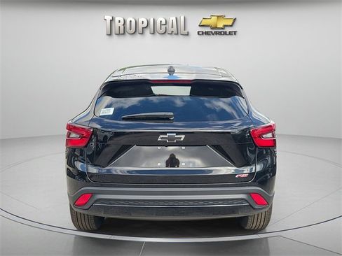 New 2026 Chevrolet Trax RS image 4