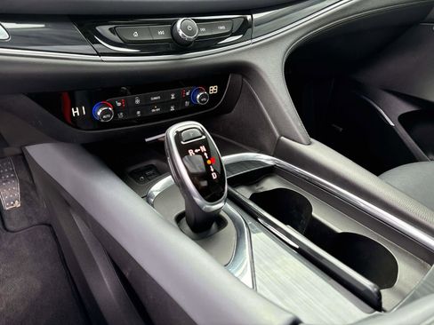 Used 2021 Buick Enclave Premium w/ Sun and Sites Package image 16