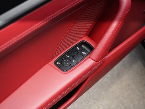 Used 2022 Porsche 911 Carrera GTS image 28