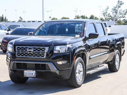 Used 2022 Nissan Frontier SV w/ Technology Package