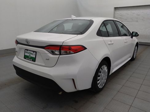 Used 2025 Toyota Corolla LE image 9