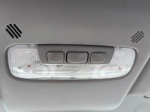 Used 2019 Ford Transit 150 148 Medium Roof image 32