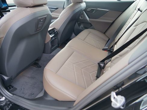 New 2026 BMW i5 eDrive40 w/ M Sport Package AWD/4WD image 19