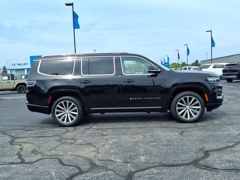 Used 2023 Jeep Grand Wagoneer 4WD image 23