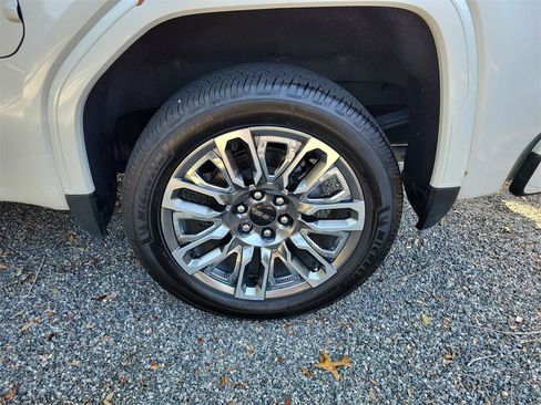 Certified 2023 GMC Sierra 1500 Denali Ultimate image 23