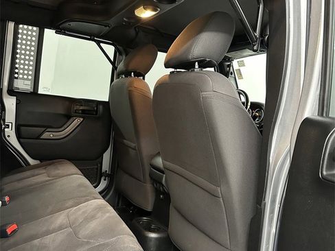 Used 2017 Jeep Wrangler Unlimited Sport w/ Quick Order Package 24S image 34