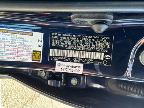 Used 2024 Toyota Corolla SE w/ SE Package FWD image 25