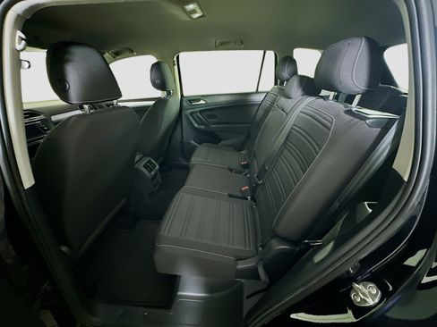 Used 2023 Volkswagen Tiguan S FWD image 25