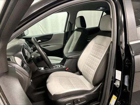 Used 2024 Chevrolet Equinox LT image 10