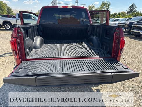 Used 2015 Ford F150 Lariat image 37