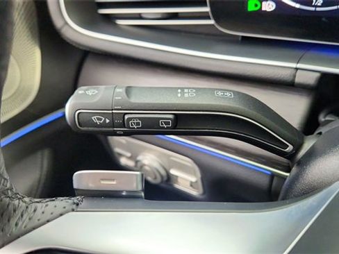 Used 2025 Mercedes-Benz GLS 450 GLS 450 image 46