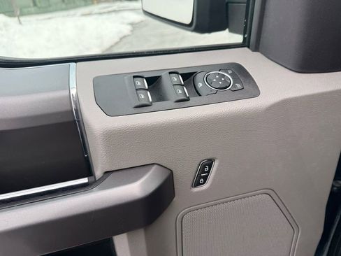 Used 2020 Ford F150 XLT w/ Equipment Group 302A Luxury image 15