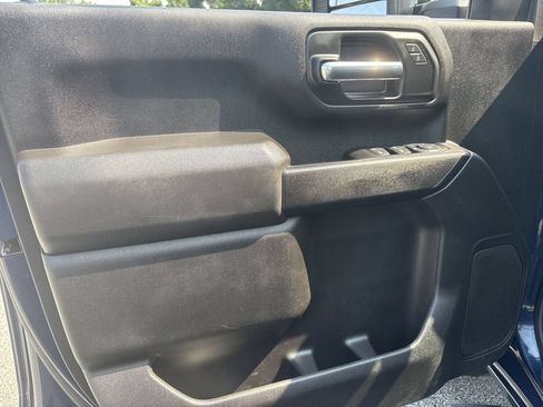Certified 2022 Chevrolet Silverado 2500 Custom w/ Gooseneck/5TH Wheel Package AWD/4WD image 20
