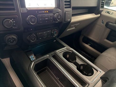 Used 2017 Ford F150 XL w/ Equipment Group 101A Mid AWD/4WD image 23